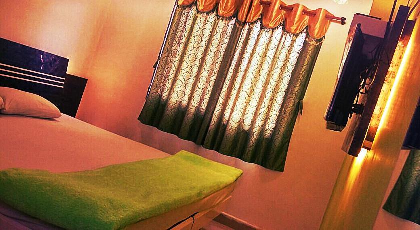Hotel Talha Residency Nanded Exterior foto